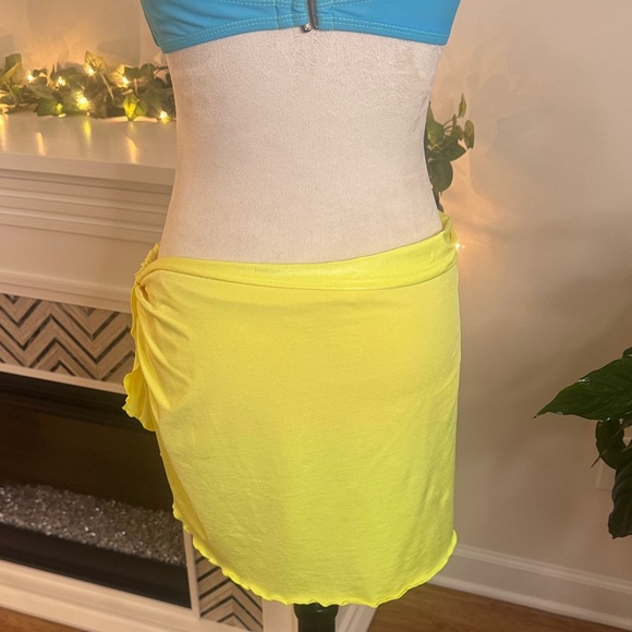 Xhilaration Bikini Set Wrap Included - Picture 6 of 6